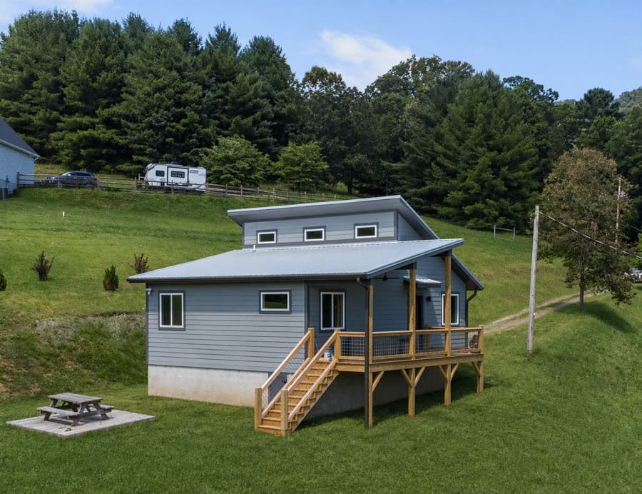 Single Level Cottage 2 Bed, exterior by Compact Cottages